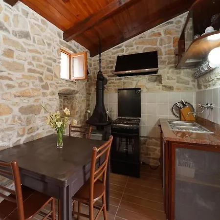 Stone House Lozica Vela Luka