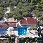 Stone House Lozica * Vela Luka